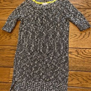 A pea in the pod maternity sweater size small